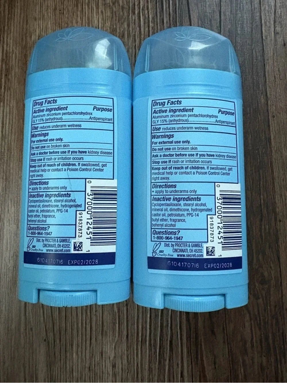 2 Powder Fresh Antiperspirant Deodorant Stick - Blue